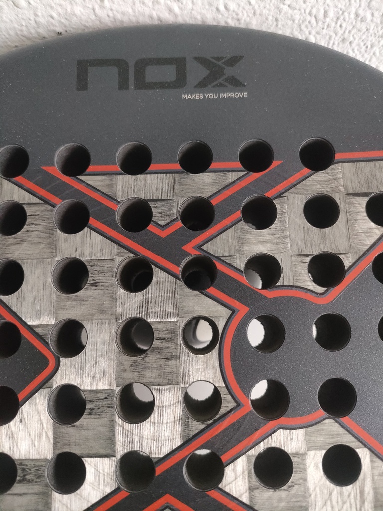 Pala Nox Agustin Tapia AT10 Genius 18K 2025