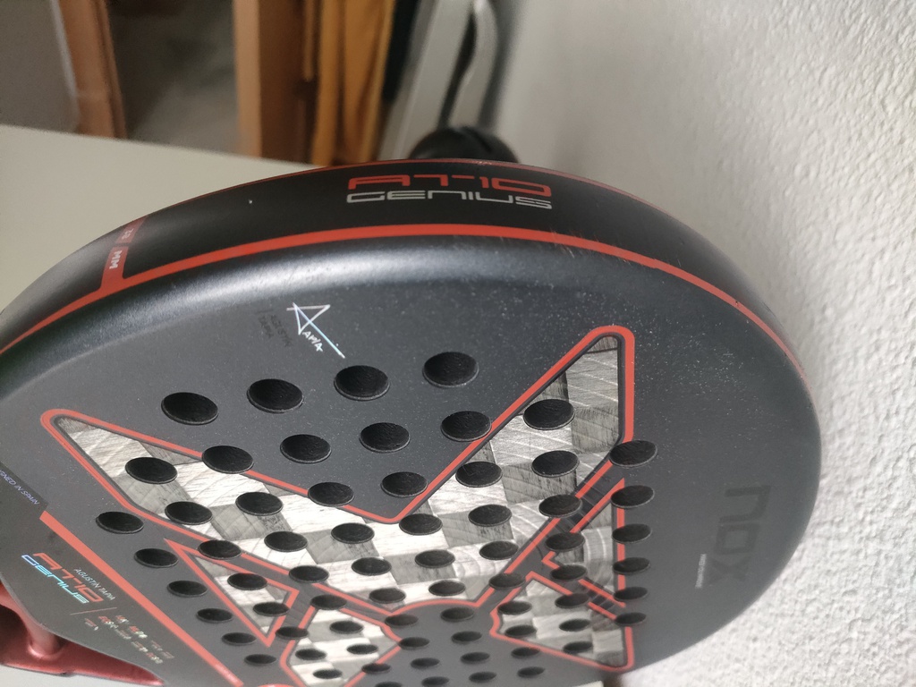 Pala Nox Agustin Tapia AT10 Genius 18K 2025