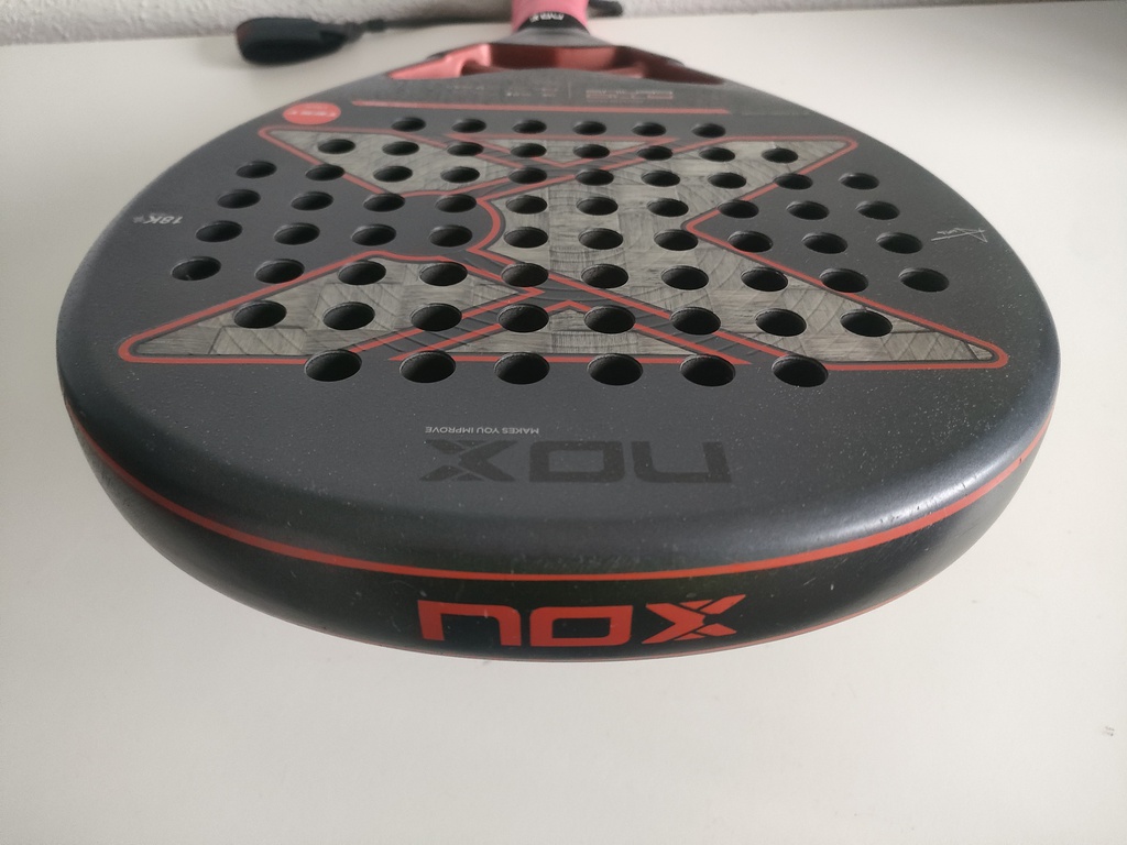 Pala Nox Agustin Tapia AT10 Genius 18K 2025